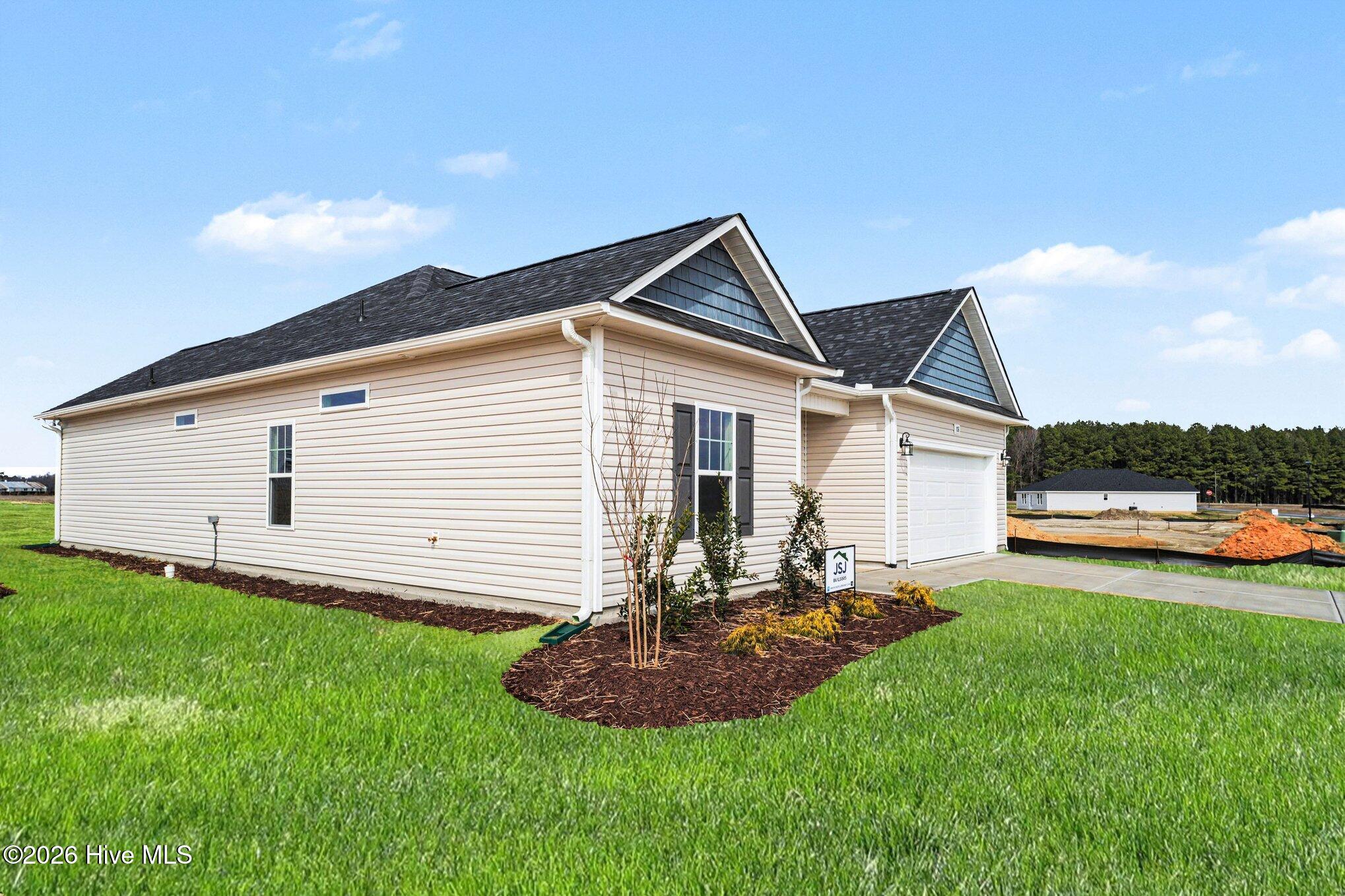 Residential in La Grange 3