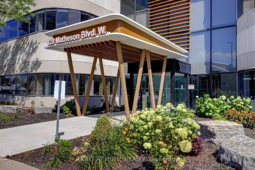 202-320 Matheson Blvd W, Mississauga, ON, L5R0H2 | Card Image