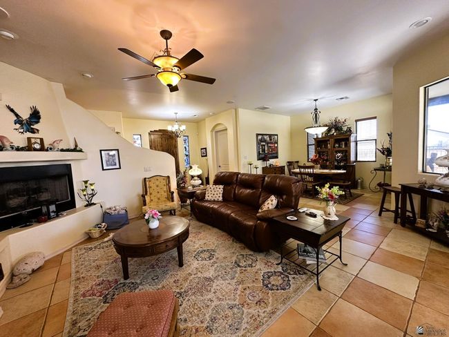 28141 Canal Ave, House other with 3 bedrooms, 2 bathrooms and 2 parking in Wellton AZ | Image 9
