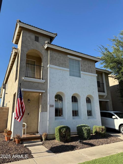 1448 E Mobile Ln, Phoenix, AZ, 85040-2387 | Card Image