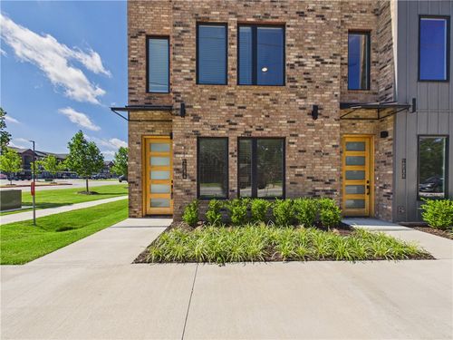 4100 W Olive St, Rogers, AR, 72756-1808 | Card Image