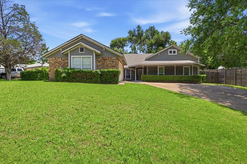 342 Omaha Ln, Duncanville, TX, 75116-2126 | Card Image
