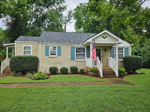 214 Ridgeway Dr, Nashville, TN, 37214-2712 | Card Image