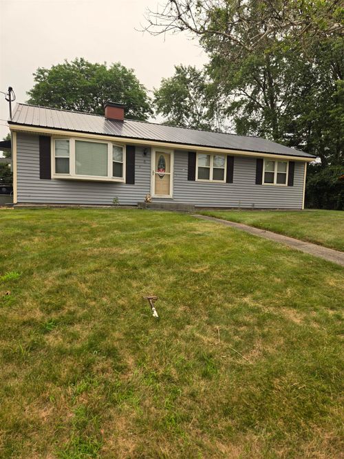 4 Forest Hills Drive Drive, Nashua, NH, 03060 | Card Image