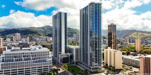 1008-1515 Liona St, Honolulu, HI, 96814-2442 | Card Image