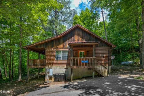 1503 Squirrel Nest Way, Sevierville, TN, 37862 | Card Image