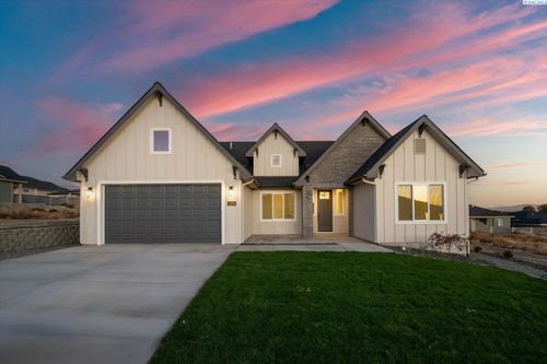 2356 Upriver Ave, Richland, WA, 99352-5564 | Card Image