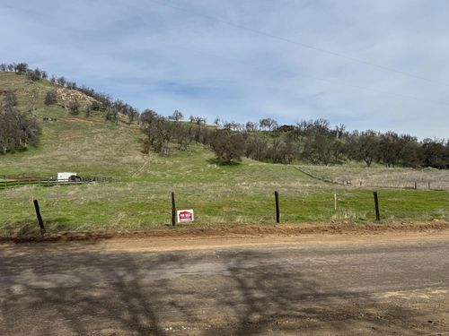 1 Watts Valley Rd, Tollhouse, CA, 93667 | Card Image