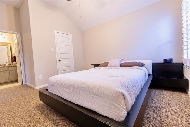 2208 Rocky Shores Ln, House other with 4 bedrooms, 4 bathrooms and 2 parking in Pearland TX | Image 27