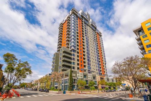 unit-901-300 W Beech St, San Diego, CA, 92101-8448 | Card Image