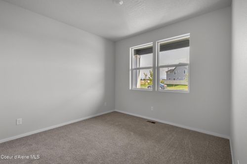4859 W Homeward Bound Blvd, Coeur D Alene, ID, 83815-8032 | Card Image
