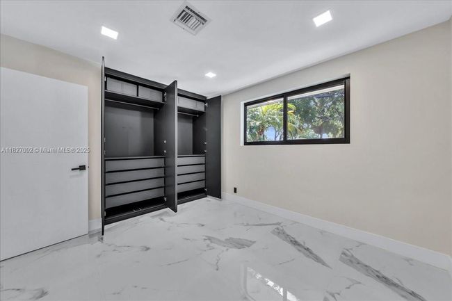 5890 Sw 13 Th St, House other with 4 bedrooms, 3 bathrooms and null parking in Plantation FL | Image 34