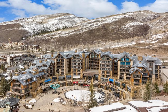 C - 141 E Meadow Dr, Condo with 2 bedrooms, 3 bathrooms and 1 parking in Vail CO | Image 38
