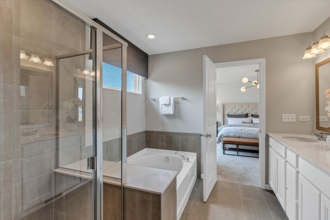 2415 Lucent Ln, House other with 3 bedrooms, 3 bathrooms and 2 parking in Naperville IL | Image 21