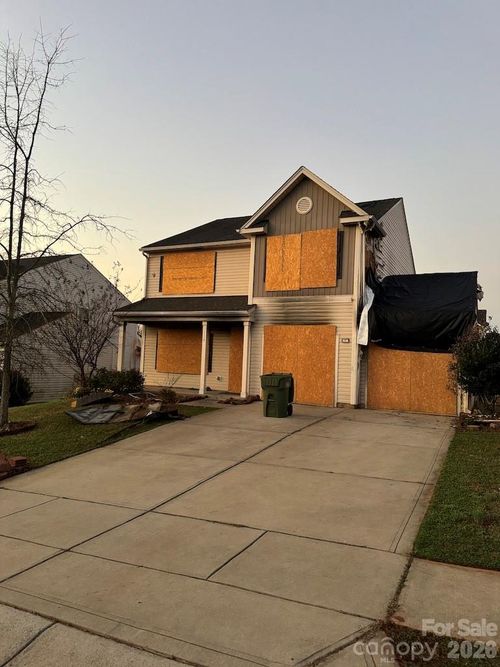 116 Abel Peterson Dr, Mount Holly, NC, 28120-1483 | Card Image