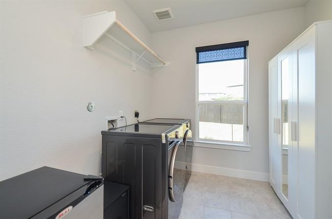 9522 Rialto Creek Dr, House other with 5 bedrooms, 5 bathrooms and 3 parking in Cypress TX | Image 27