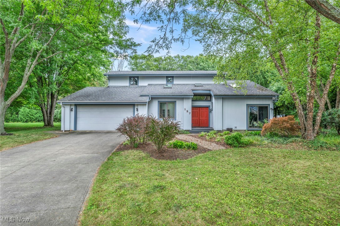 Sycamore St, Oberlin, OH 44074
