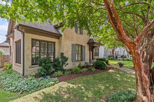 258 S Mclean Blvd, Memphis, TN, 38104-6103 | Card Image