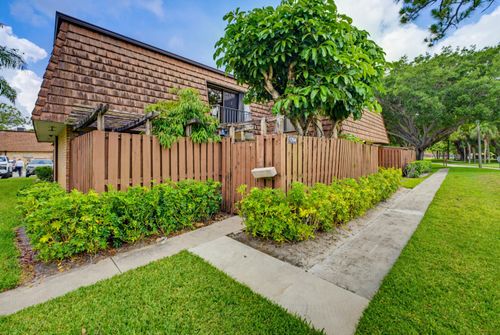1704 17th Ln, Greenacres, FL, 33463-4361 | Card Image