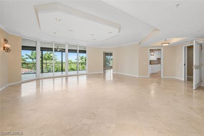 301 - 7575 Pelican Bay Boulevard, Condo with 4 bedrooms, 3 bathrooms and null parking in Naples FL | Image 3