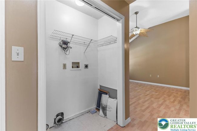 197 Broad Mountain View Dr, House other with 2 bedrooms, 2 bathrooms and null parking in Jim Thorpe PA | Image 15