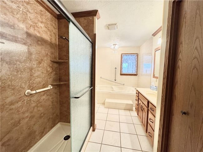 720 Cherriwood Rd, House other with 4 bedrooms, 3 bathrooms and 4 parking in Pulaski PA | Image 23