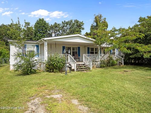 1274 Newport Loop Rd, Newport, NC, 28570-6766 | Card Image