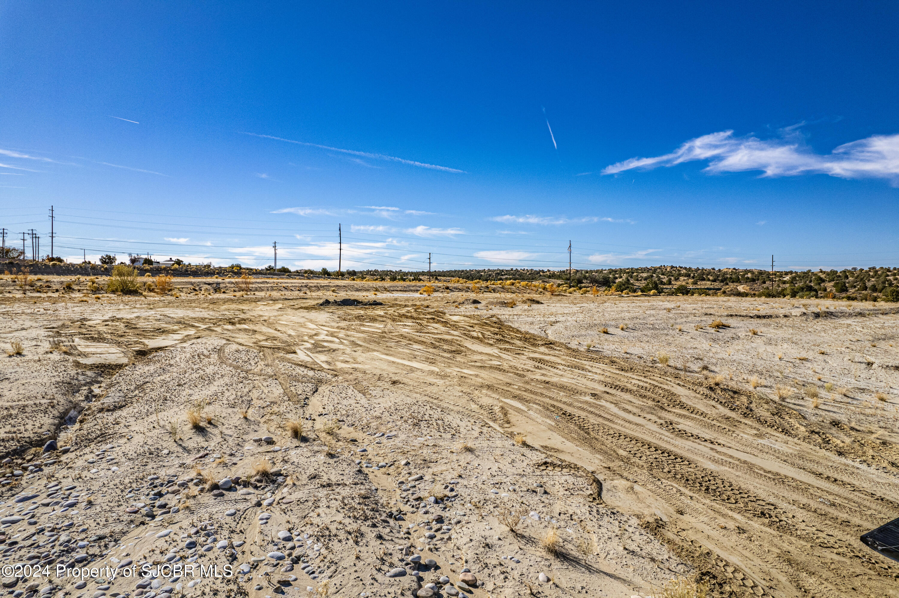 Commercial Lease in Aztec 2