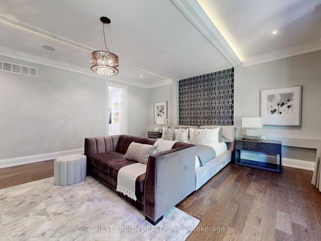 43 Dromore Cres, House other with 7 bedrooms, 6 bathrooms and 2 parking in North York ON | Image 22