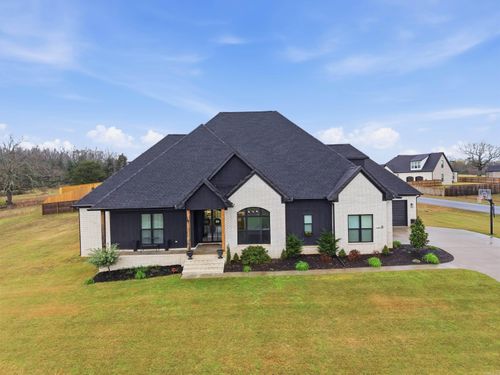 10 Beckett Dr, Greenbrier, AR, 72058-8071 | Card Image