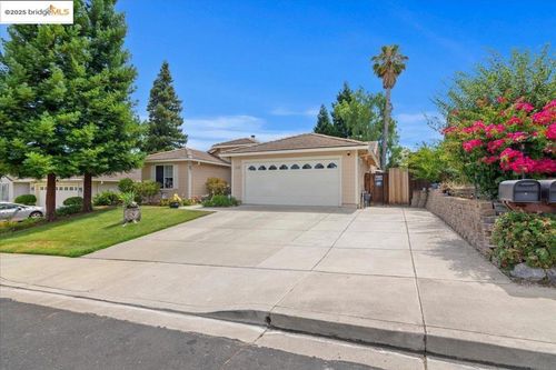 5129 Tehachapi Way, Antioch, CA, 94531-8818 | Card Image