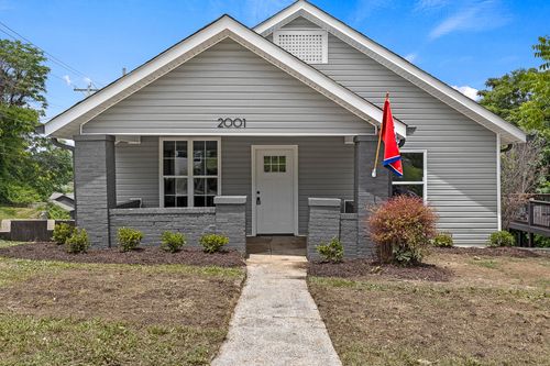 2001 Vine St, Chattanooga, TN, 37404-2646 | Card Image