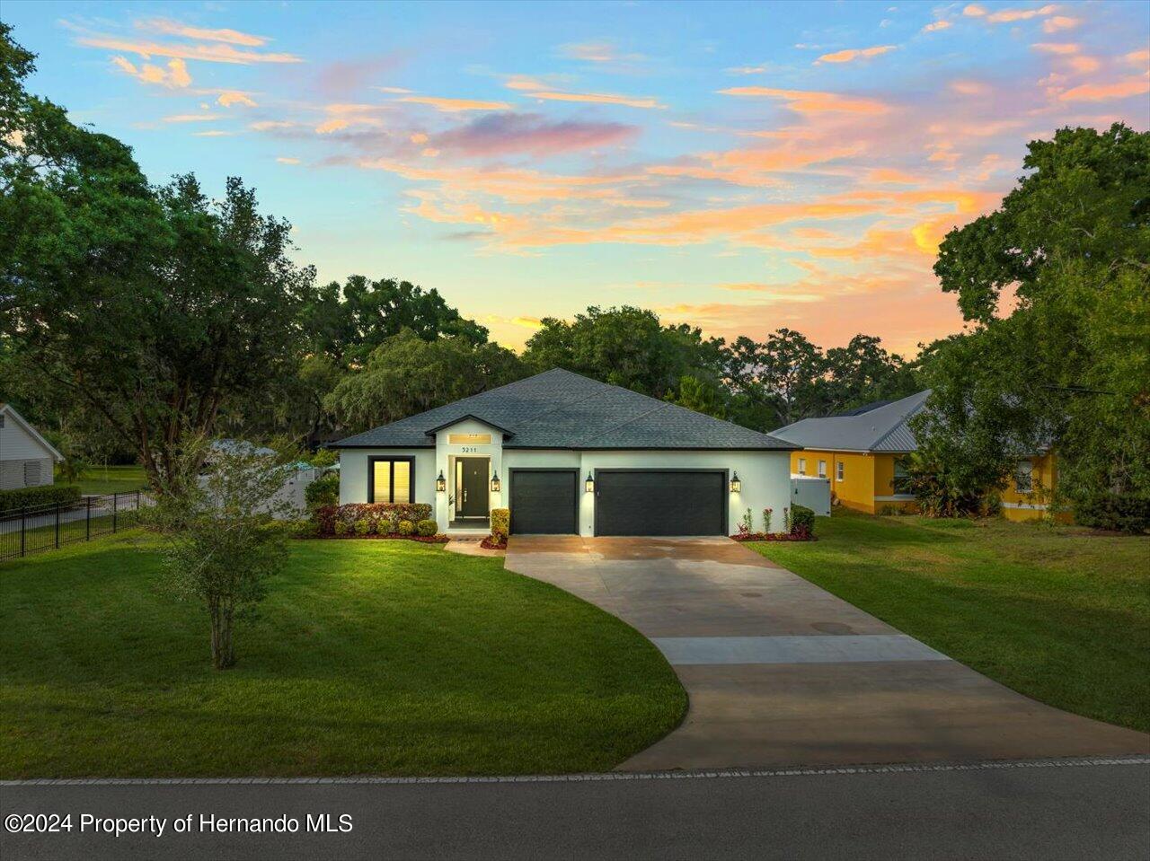 Moran Rd, Tampa, FL 33618