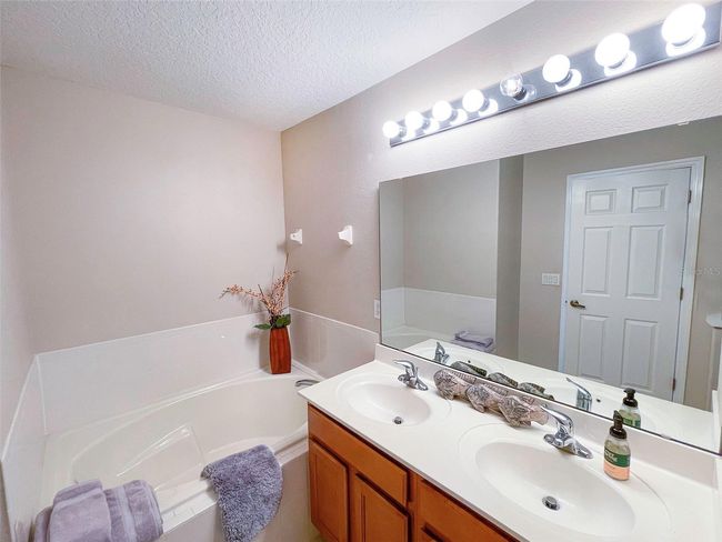 904 Assembly Ct, Townhouse with 3 bedrooms, 3 bathrooms and null parking in REUNION FL | Image 23