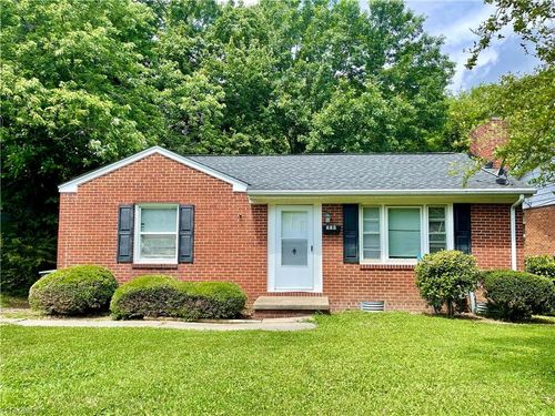 908 Glenwood Ave, Greensboro, NC, 27403-2907 | Card Image