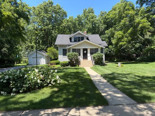 240 Hill Avenue, Glen Ellyn, IL, 60137 | Card Image