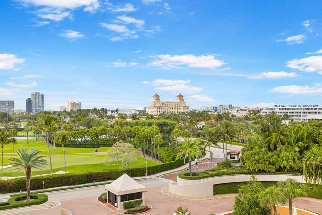 N - 2 N Breakers Row, Condo with 3 bedrooms, 5 bathrooms and null parking in Palm Beach FL | Image 4