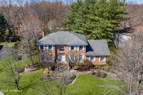 37 Carrie Dr, Marlboro, NJ, 07746-1986 | Card Image
