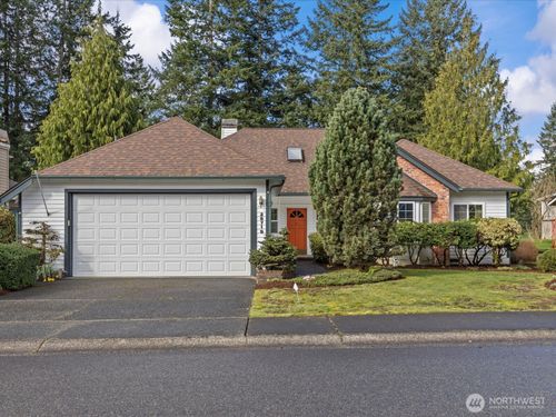 25719 Lake Wilderness Country Club Dr Se, Maple Valley, WA, 98038-6822 | Card Image