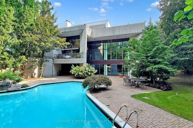 30 High Point Rd, House other with 8 bedrooms, 13 bathrooms and 35 parking in North York ON | Image 21