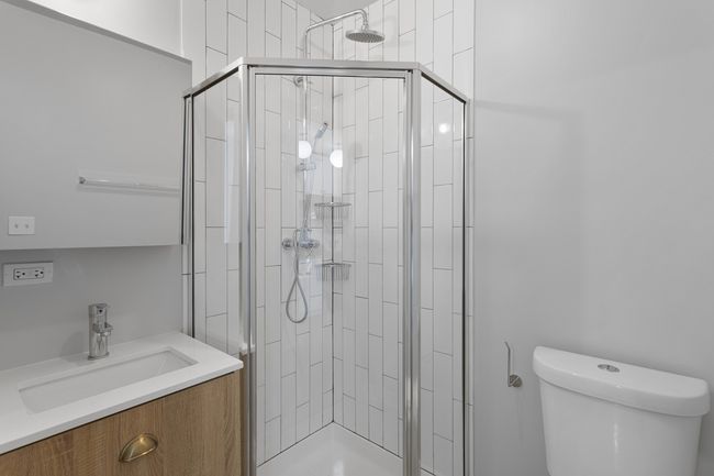 APT-408 - 6019 N Winthrop Ave, Condo with 0 bedrooms, 1 bathrooms and null parking in Chicago IL | Image 10