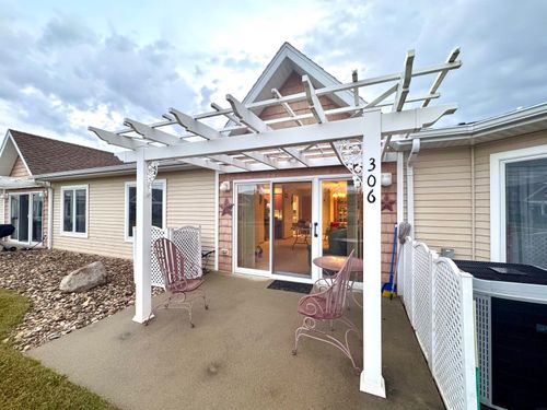 306-4124 Thresher Ct, Cedar Falls, IA, 50613 | Card Image