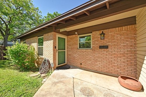 4722 Frontier Trl, Austin, TX, 78745-1618 | Card Image