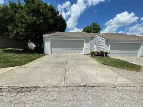7010 N Askew Ave, Gladstone, MO, 64119-1210 | Card Image