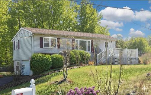 9 Merriewold Ln S, Monroe, NY, 10950-2204 | Card Image