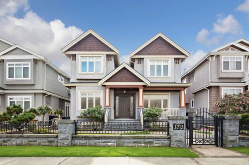 172 W 46th Ave, Vancouver, BC, V5Y2W9 | Card Image