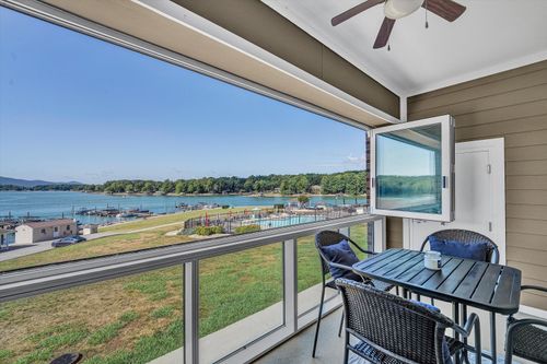 213-1245 Graves Harbor Trl, Huddleston, VA, 24104-3654 | Card Image