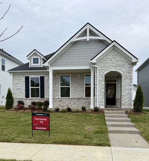 1112 Codah Dr, Mount Juliet, TN, 37122-2752 | Card Image