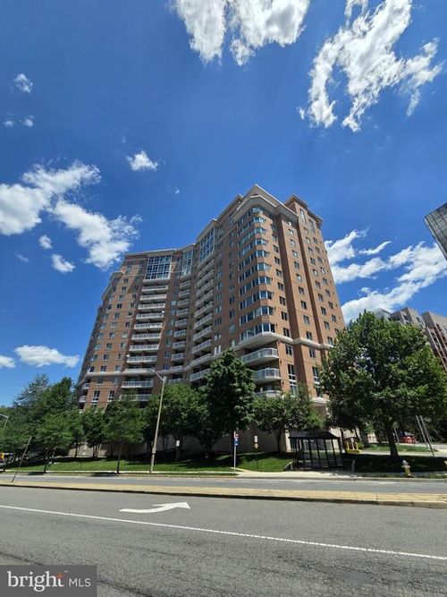 1011-3101 N Hampton Dr, ALEXANDRIA, VA, 22302-1528 | Card Image