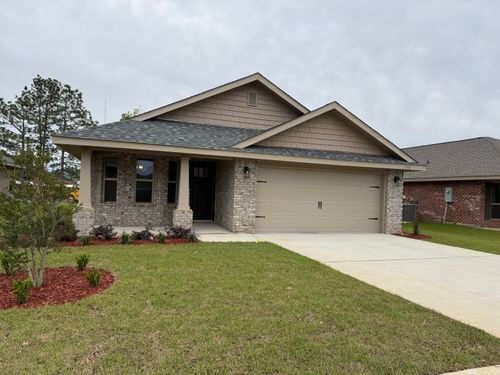 192 Ridgeway Cir, Crestview, FL, 32536-2173 | Card Image